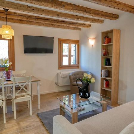 Ecco Suites Apartments Венеція Екстер'єр фото