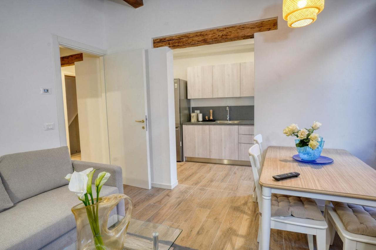 Ecco Suites Apartments Венеція Екстер'єр фото