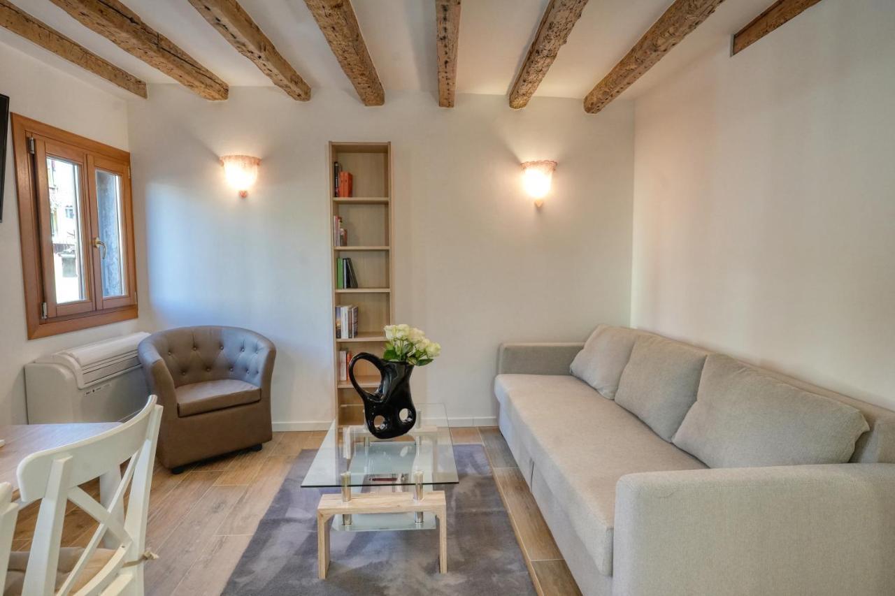 Ecco Suites Apartments Венеція Екстер'єр фото