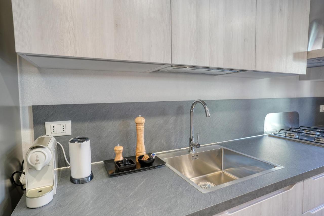 Ecco Suites Apartments Венеція Екстер'єр фото