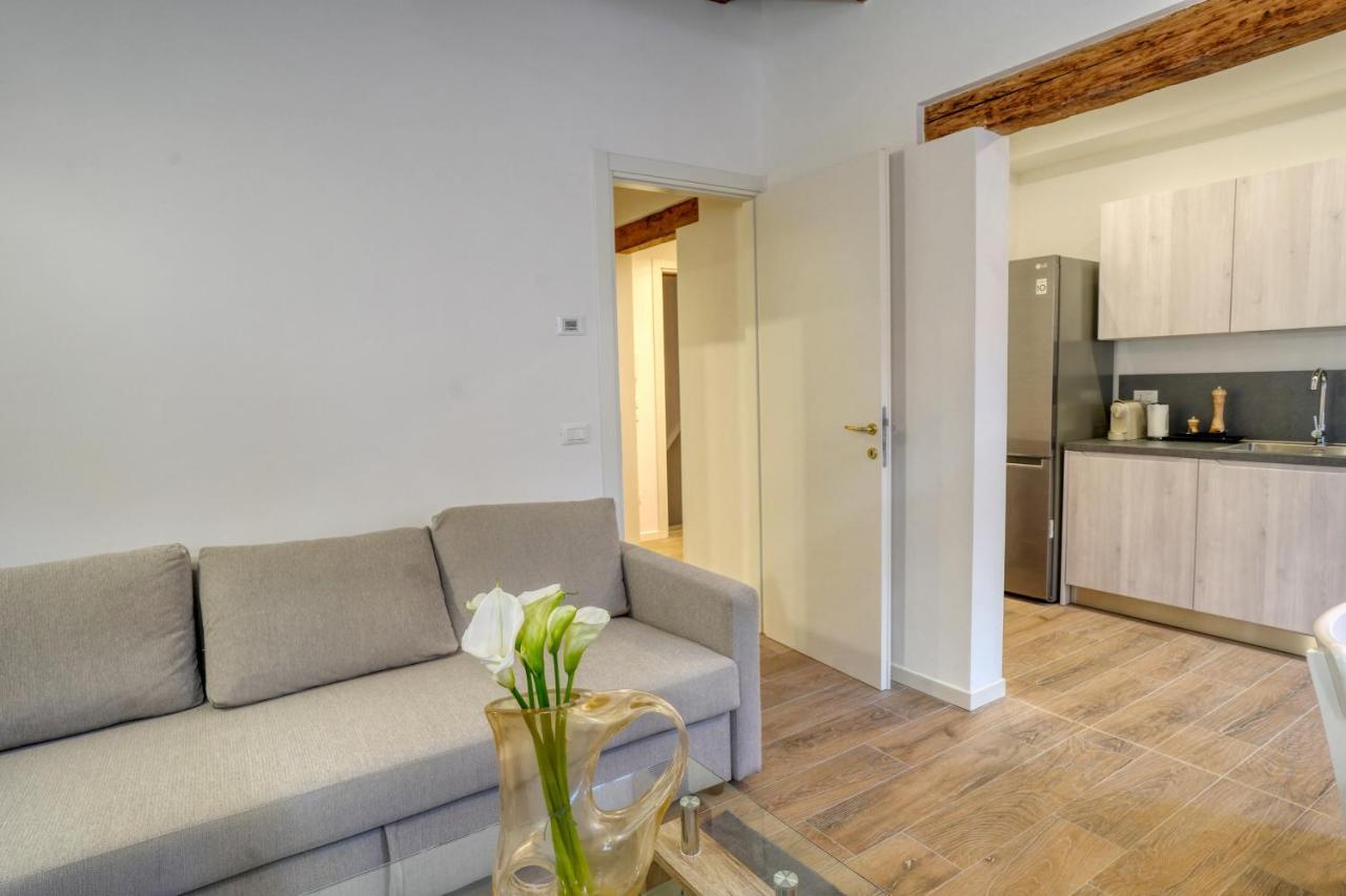 Ecco Suites Apartments Венеція Екстер'єр фото